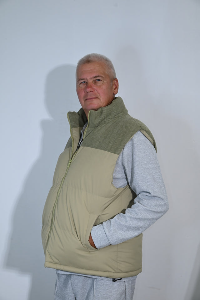 ZY UNISEKSA VESTE PREMIUM STILĀ, Gaiši olīvzaļā