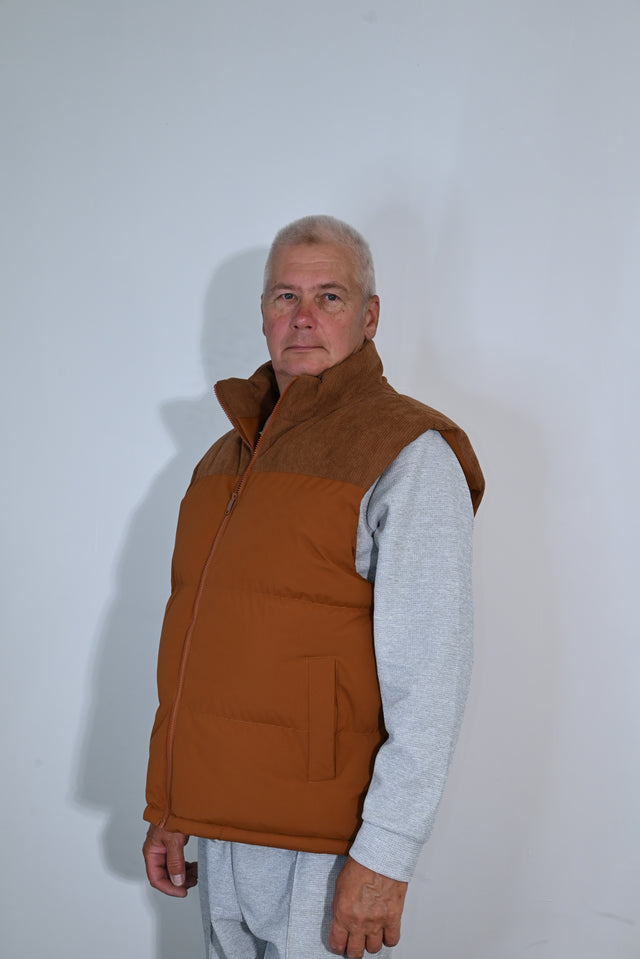 ZY UNISEKSA VESTE PREMIUM STILĀ, Karamelbrūnā