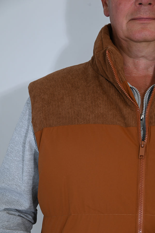ZY UNISEKSA VESTE PREMIUM STILĀ, Karamelbrūnā