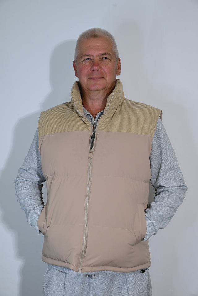 ZY UNISEKSA VESTE PREMIUM STILĀ, Maigi bēšā