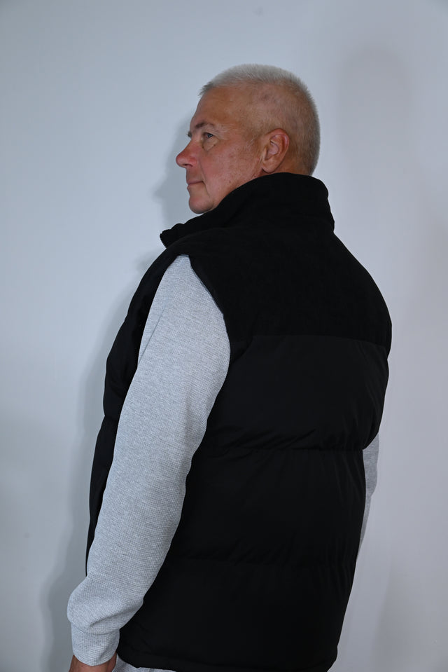 ZY UNISEKSA VESTE PREMIUM STILĀ, Pusnakts melnā